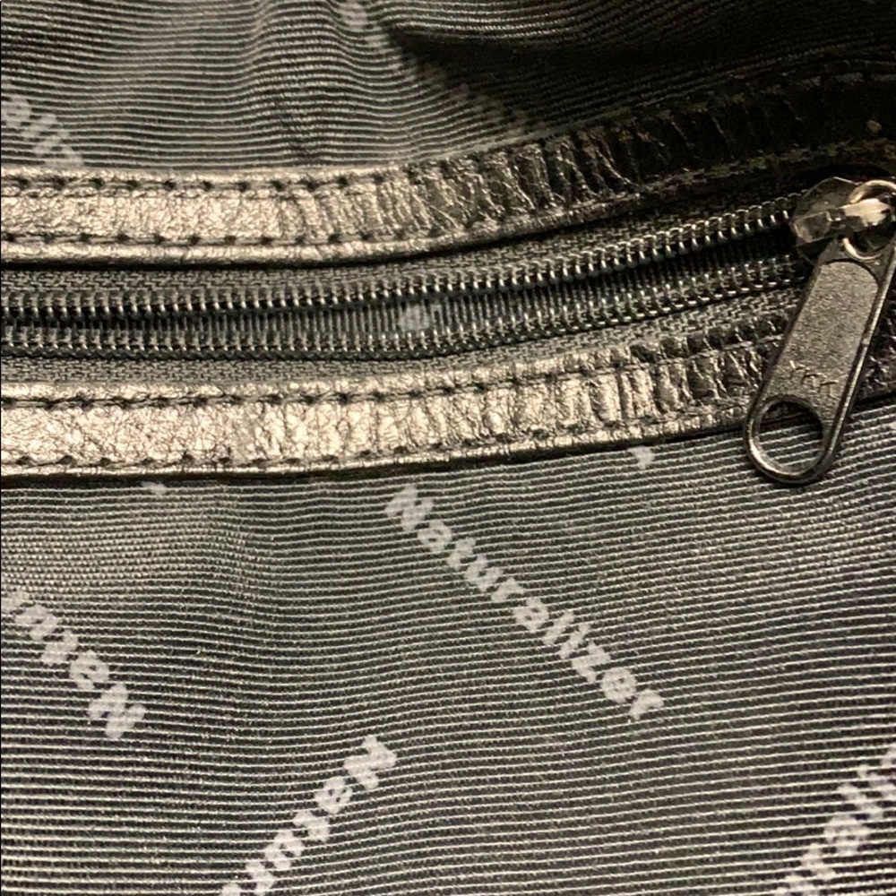 BLack DRawstring Bag . - Picture 5 of 8